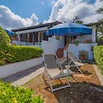 Baia Delle Grazie Lägenhetshotell 4*