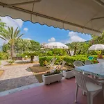 Baia Delle Grazie Lägenhetshotell Casa Morcone