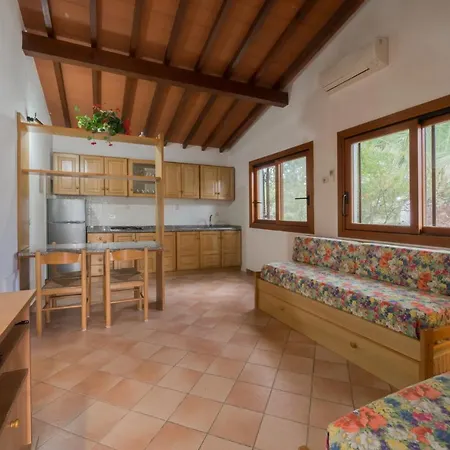 Hotel apartamentowy Baia Delle Grazie