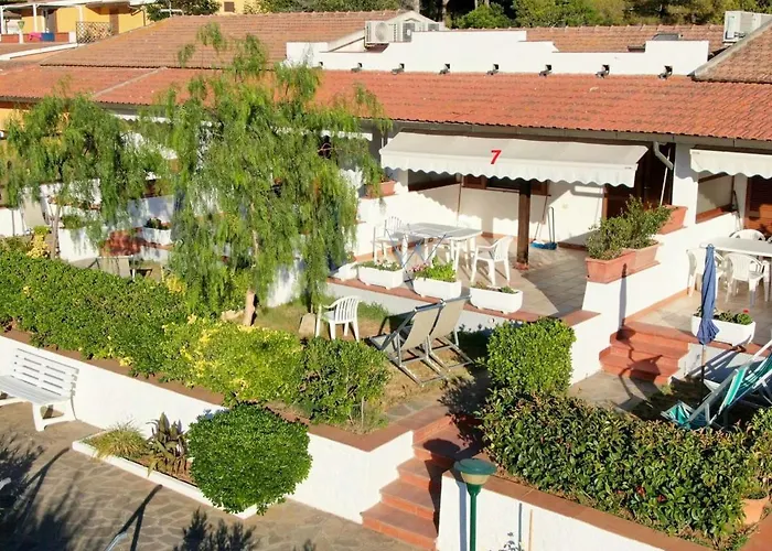 Aparthotel Baia Delle Grazie