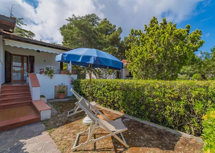 Baia Delle Grazie 4* Casa Morcone