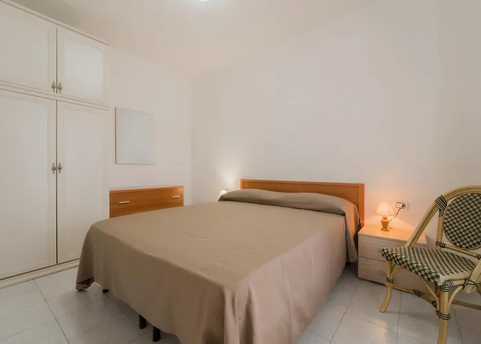 Aparthotel Baia Delle Grazie