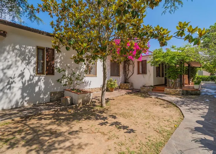 Aparthotel Baia Delle Grazie