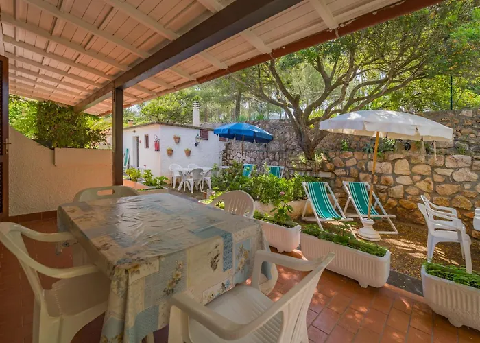 Baia Delle Grazie Aparthotel