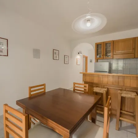 Baia Delle Grazie 4*