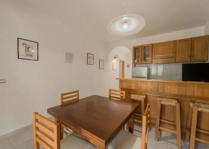 Baia Delle Grazie 4*