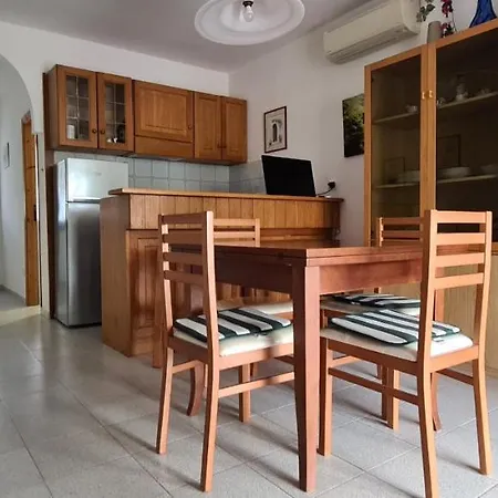 Baia Delle Grazie 公寓式酒店 Casa Morcone