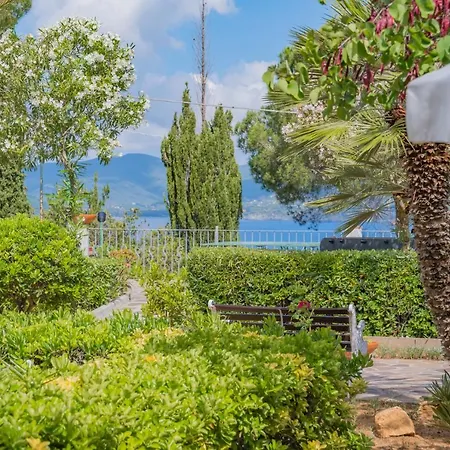 Baia Delle Grazie Casa Morcone